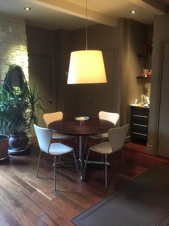 Sir Montcalm Gite B&B Монреал Екстериор снимка
