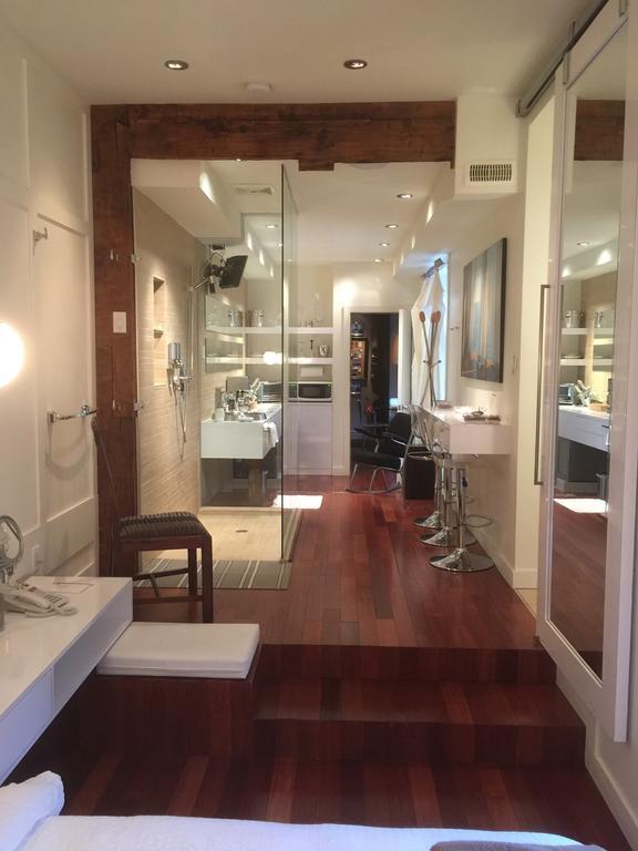Sir Montcalm Gite B&B Монреал Екстериор снимка