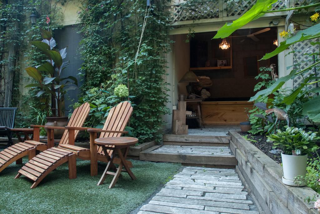 Sir Montcalm Gite B&B Монреал Екстериор снимка